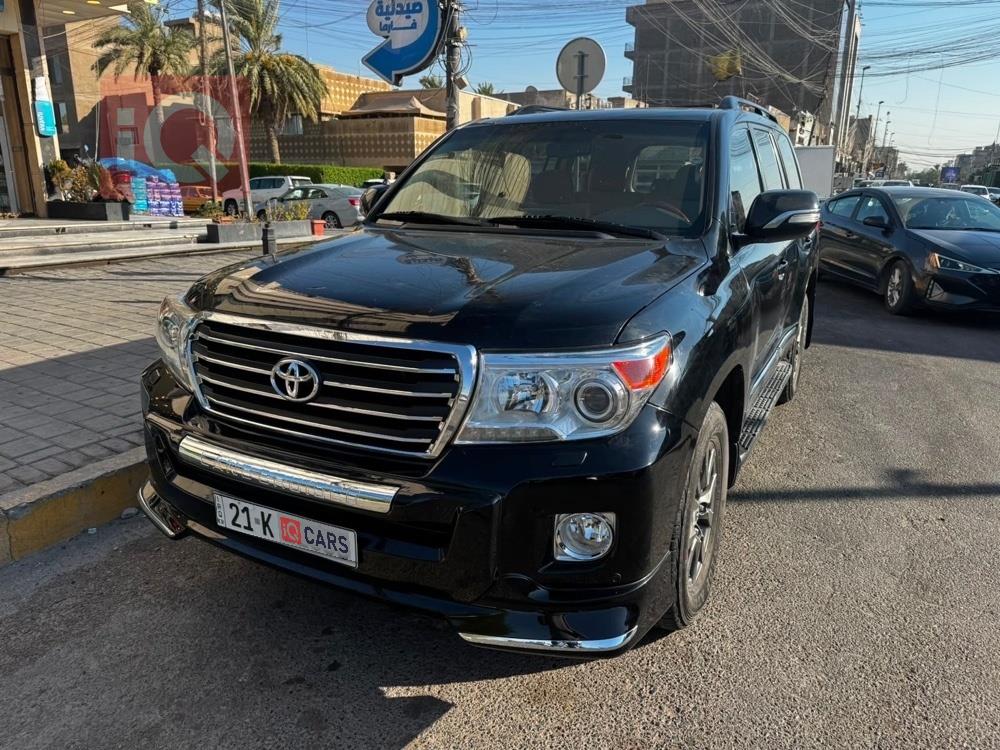 تويوتا لاندكروزر